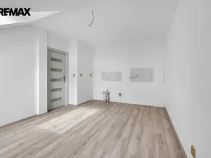 Prodej bytu 2+kk, Lanškroun - Žichlínské Předměstí, Dobrovského, 35 m2