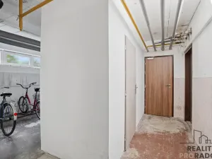 Prodej bytu 3+1, Hodonín, Šumná, 68 m2