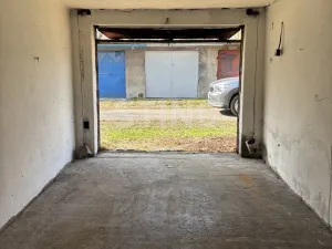 Pronájem garáže, Ostrava - Radvanice, 18 m2