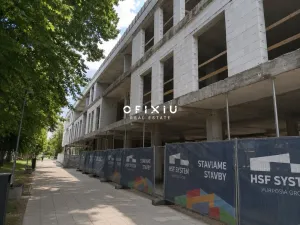 Prodej obchodního prostoru, Kroměříž, Slovanské náměstí, 135 m2