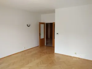 Pronájem bytu 3+1, Praha - Smíchov, Na Hřebenkách, 88 m2