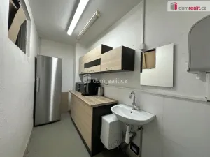 Pronájem skladu, Břeclav, Na Hrůdách, 3000 m2