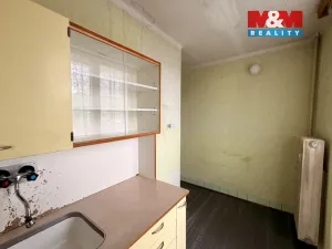 Prodej bytu 3+1, Pelhřimov, Husova, 62 m2