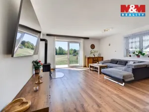 Prodej rodinného domu, Lužnice, 266 m2