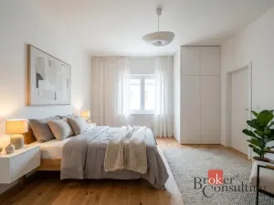 Prodej rodinného domu, Hradec Králové - Nový Hradec Králové, Pešinova, 300 m2