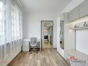 Prodej bytu 4+1, Plzeň - Bolevec, Kralovická, 66 m2
