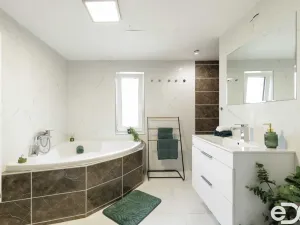 Prodej rodinného domu, Frýdštejn - Kaškovice, 105 m2