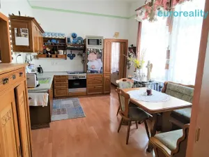 Prodej bytu 3+1, Mariánské Lázně, Lidická, 112 m2