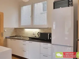 Pronájem bytu 2+kk, Praha, Zikova, 49 m2