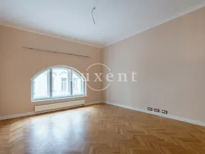 Pronájem kanceláře, Praha - Josefov, Pařížská, 210 m2