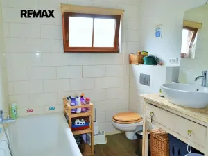 Prodej rodinného domu, Srbsko, Nad Kapličkou, 131 m2