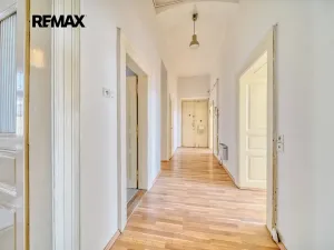 Prodej bytu 3+1, Praha - Smíchov, Janáčkovo nábřeží, 115 m2