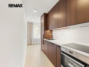Prodej bytu 3+1, Praha - Zličín, Nedašovská, 80 m2