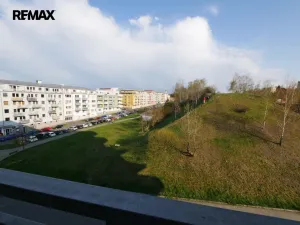 Pronájem bytu 2+kk, Praha - Kunratice, Pod Haltýřem, 52 m2