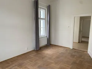 Prodej bytu 3+1, Mariánské Lázně, Hlavní třída, 83 m2