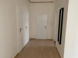 Prodej bytu 3+1, Mariánské Lázně, Hlavní třída, 83 m2