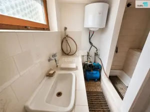 Pronájem chaty, Měchenice, 49 m2