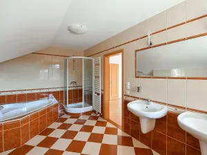 Pronájem rodinného domu, Horoměřice, 350 m2