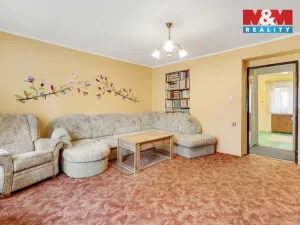 Prodej bytu 3+1, Králův Dvůr, Pod Hájem, 63 m2