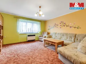 Prodej bytu 3+1, Králův Dvůr, Pod Hájem, 63 m2