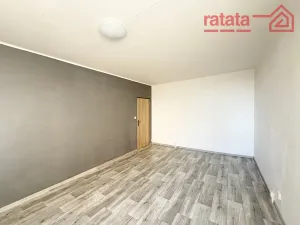 Pronájem bytu 2+1, Chomutov, Březenecká, 58 m2