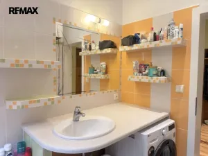 Prodej bytu 2+1, Karlovy Vary - Drahovice, Stará Kysibelská, 67 m2