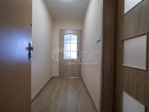 Prodej bytu 1+1, Kladno - Kročehlavy, Arbesova, 36 m2