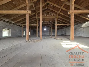 Prodej obchodního prostoru, Sadová, 724 m2