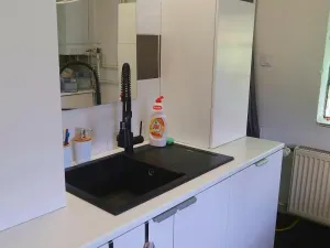 Pronájem skladu, Praha - Benice, 80 m2