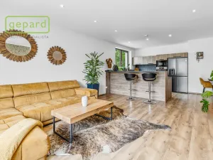 Prodej rodinného domu, Nová Role, Slunečná, 143 m2