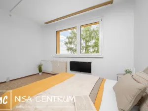 Pronájem bytu 3+1, Liberec, Sněhurčina, 70 m2