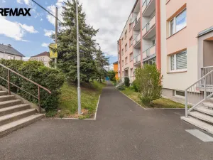 Prodej bytu 1+1, Bystřany, Pražská, 36 m2