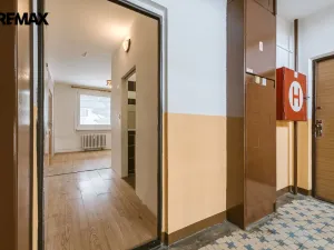 Prodej bytu 1+1, Bystřany, Pražská, 36 m2