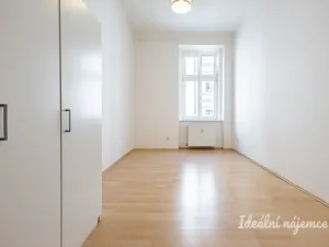 Pronájem bytu 2+1, Praha - Žižkov, Lipanská, 45 m2