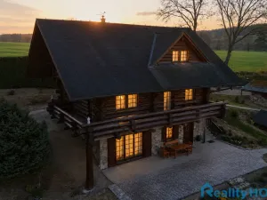 Prodej komerčního pozemku, Hluboká nad Vltavou - Jeznice, 3428 m2