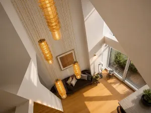 Pronájem apartmánu, Praha - Smíchov, Kobrova, 172 m2