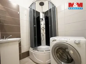 Prodej bytu 2+1, Klášterec nad Ohří, Družstevní, 60 m2