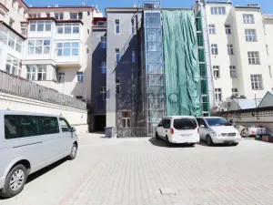 Pronájem kanceláře, Praha, Bělehradská, 100 m2