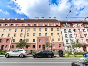 Prodej bytu 2+kk, Plzeň - Jižní Předměstí, Edvarda Beneše, 50 m2