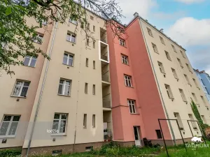 Prodej bytu 2+kk, Plzeň - Jižní Předměstí, Edvarda Beneše, 50 m2