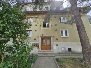 Pronájem bytu 2+kk, Praha, Strakatého, 84 m2