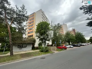 Prodej bytu 3+1, Praha - Horní Počernice, Běluňská, 73 m2