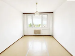 Prodej bytu 3+1, Praha - Horní Počernice, Běluňská, 73 m2