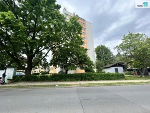 Prodej bytu 3+1, Praha - Horní Počernice, Běluňská, 73 m2