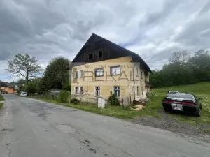 Prodej atypického bytu, Sezemice, 250 m2