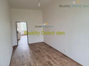 Pronájem bytu 2+1, Opava, Nádražní okruh, 67 m2
