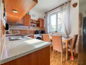 Prodej bytu 3+1, Tlučná, V Rybníčkách, 70 m2