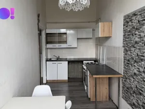Pronájem bytu 2+1, Český Těšín, Božkova, 65 m2