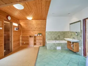 Prodej rodinného domu, Výrava, 280 m2