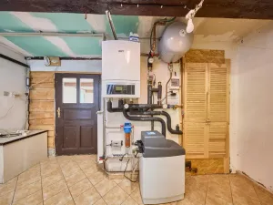 Prodej rodinného domu, Výrava, 280 m2